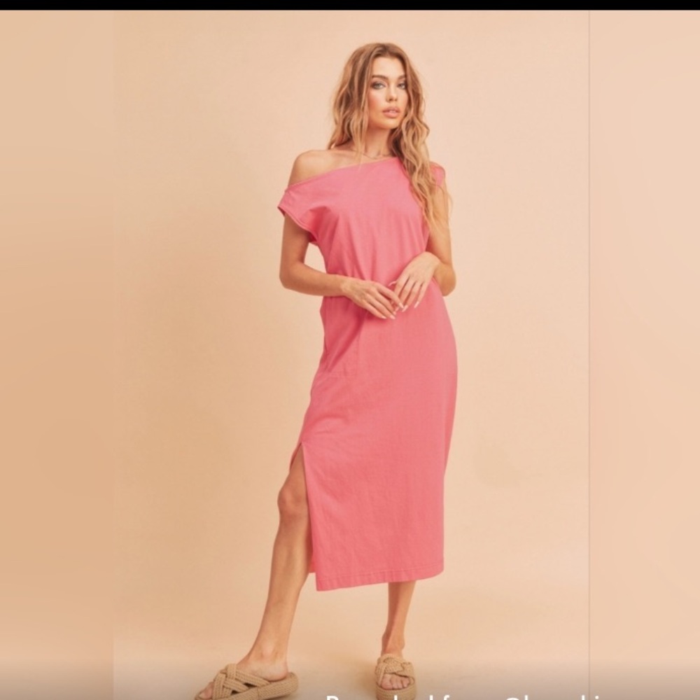 Elegant Pink Off-Shoulder Dress Women's AEMI+CO Bella dress style Robe large